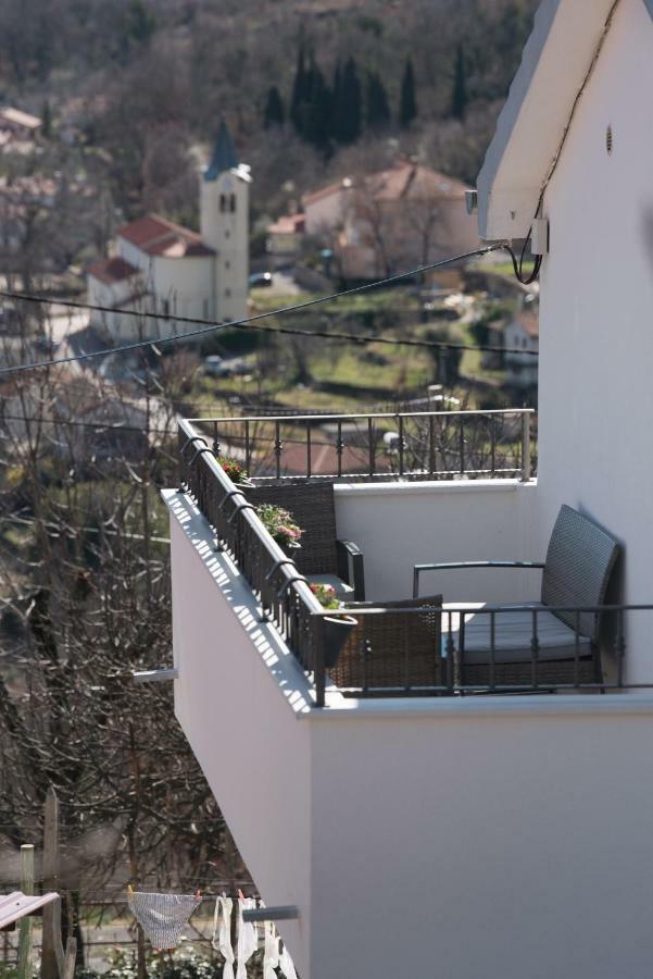 Lola Apartment Veprinac Экстерьер фото